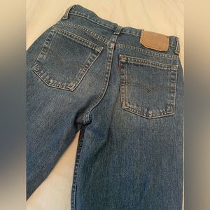 Vintage Levi’s. The perfect pair of jeans right out of the 90s!